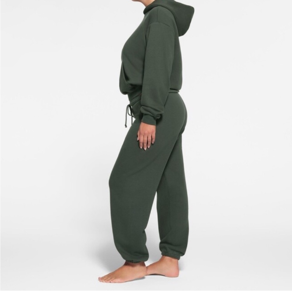 Skims Cotton Fleece Jogger Black Medium Joggers Pants